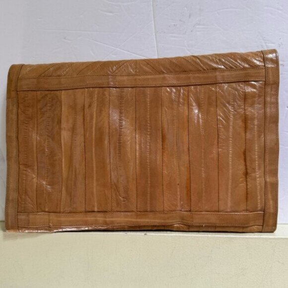 Vintage 1980s 80s Eelskin Clutch Bag Minimalist Leather Zipper Snap Tote Neutral - Picture 2 of 16